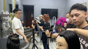 học nghề tóc tại Tiệp Nguyễn Academy